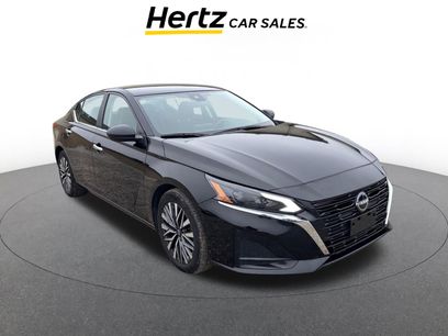 Used 2024 Nissan Altima 2.5 SV