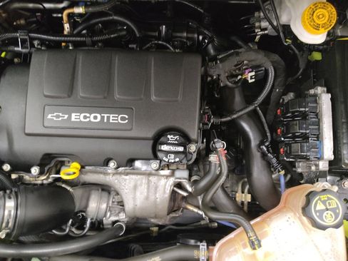 Used 2019 Chevrolet Sonic LT w/ Convenience Package FWD image 30