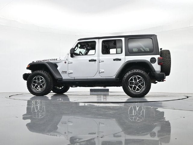 Used 2024 Jeep Wrangler Unlimited Rubicon AWD/4WD image 43