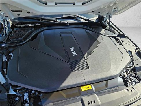 Used 2026 BMW i5 eDrive40 w/ Premium Package image 23