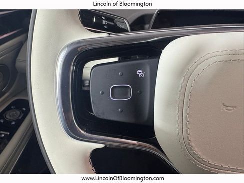 New 2026 Lincoln Nautilus Black Label w/ Jet Appearance Package image 37