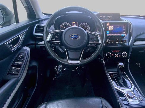 Used 2023 Subaru Forester Limited AWD/4WD image 6