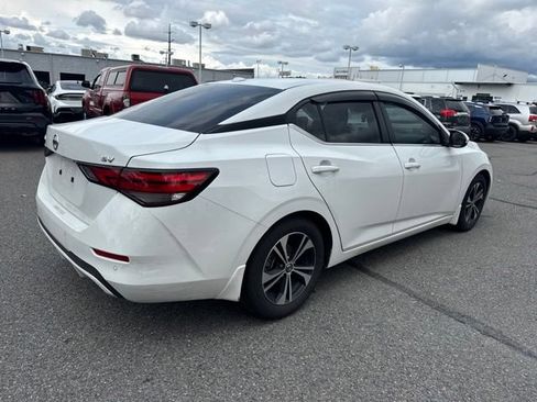 Certified 2022 Nissan Sentra SV w/ All-Weather Package FWD image 5