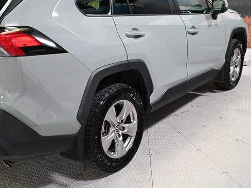Used 2022 Toyota RAV4 XLE w/ Convenience Package AWD/4WD image 8