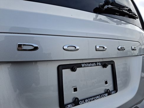 Used 2012 Dodge Grand Caravan SXT image 29