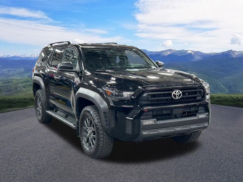 Used 2025 Toyota 4Runner SR5 image 9