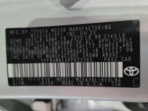 Used 2023 Toyota Corolla LE image 33