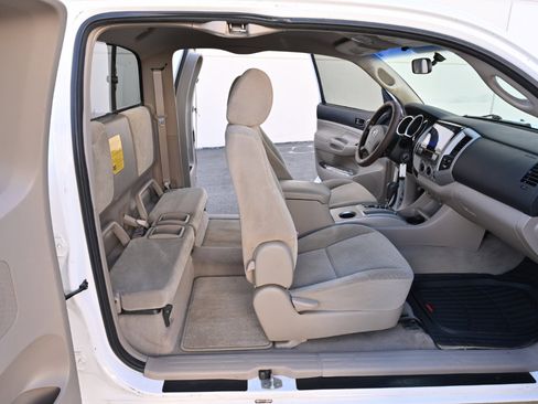 Used 2008 Toyota Tacoma SR5 2WD Access I4 image 15