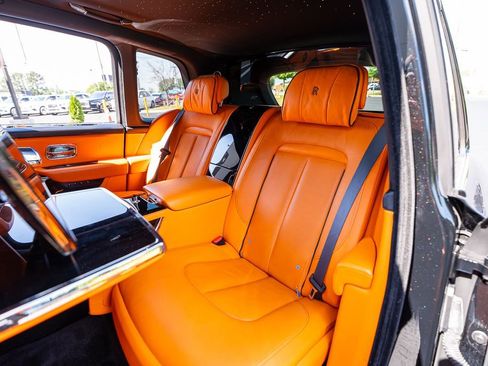 Used 2022 Rolls-Royce Cullinan w/ Technology Package AWD/4WD image 51