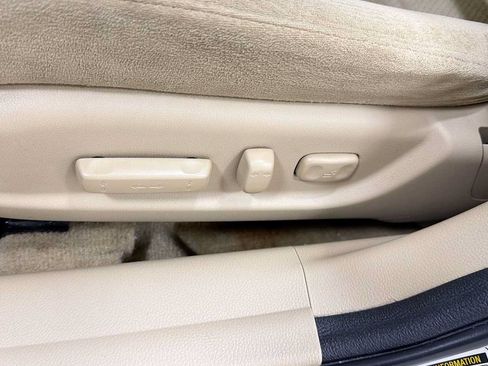 Used 2012 Honda Accord EX image 14