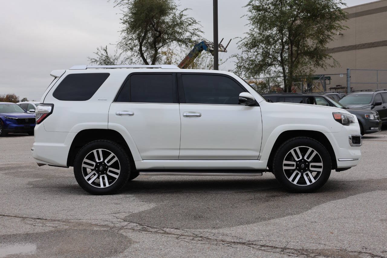 Used 2022 Toyota 4Runner Limited AWD/4WD image 7