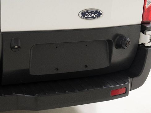 Used 2015 Ford Transit 350 XLT image 16