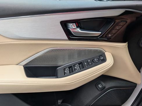 Used 2024 Acura MDX FWD image 35