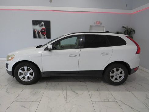 Used 2010 Volvo XC60 3.2 FWD image 6