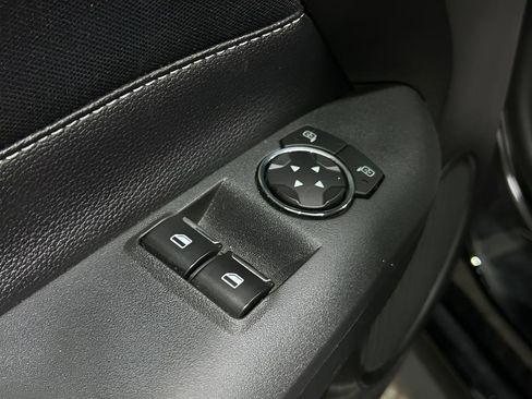 Used 2022 Ford Mustang GT image 16