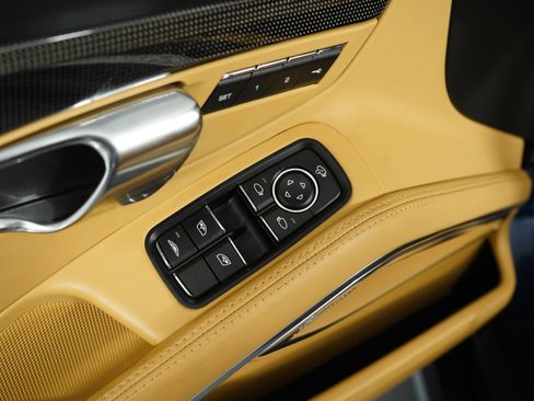 Used 2016 Porsche 911 Turbo S image 50