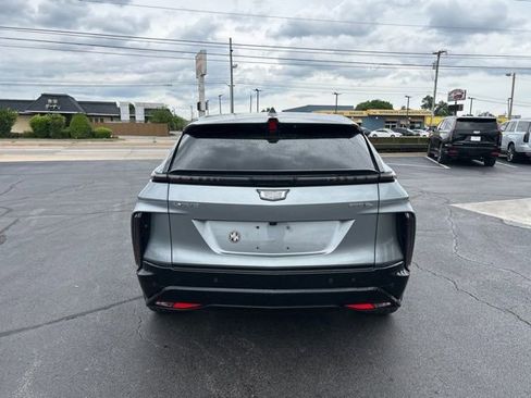 Used 2024 Cadillac Lyriq Sport w/ LPO, Floor Liner Package AWD/4WD image 7