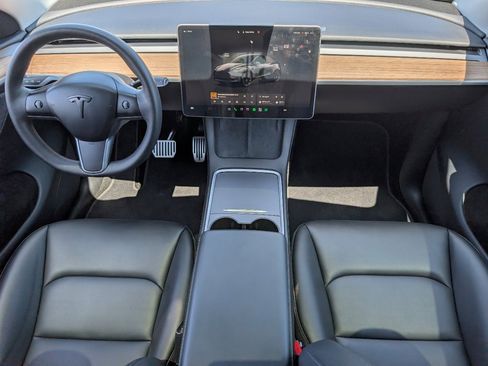 Used 2023 Tesla Model Y Long Range AWD/4WD image 4