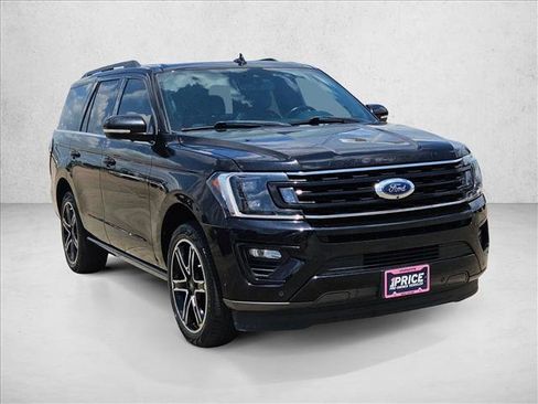 Used 2021 Ford Expedition Limited RWD image 3