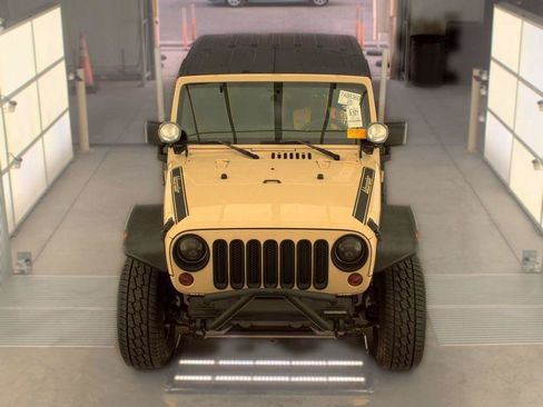 Used 2011 Jeep Wrangler Sport AWD/4WD image 2