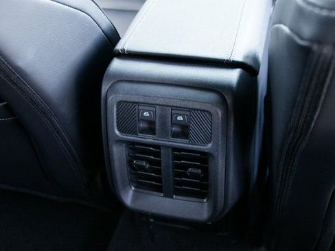 New 2026 Ford Bronco Outer Banks w/ Sasquatch Package image 35