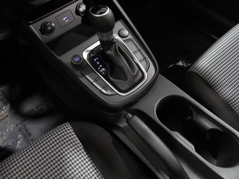 Certified 2023 Hyundai Kona SE image 14