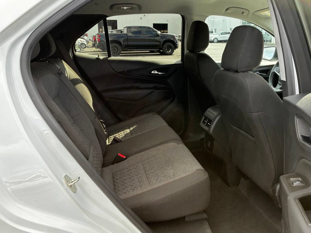 Used 2023 Chevrolet Equinox LT AWD/4WD image 28