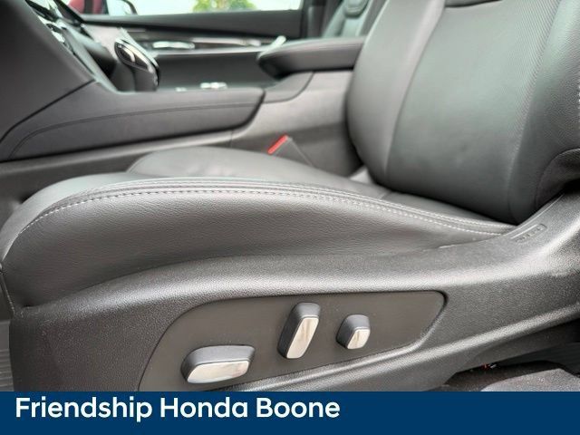 Used 2024 Cadillac XT6 Sport w/ Technology Package AWD/4WD image 20