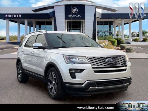 Used 2019 Ford Explorer Platinum AWD/4WD image 1