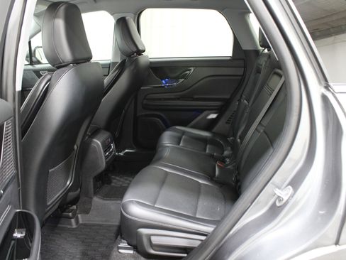 Certified 2022 Lincoln Corsair Reserve image 24