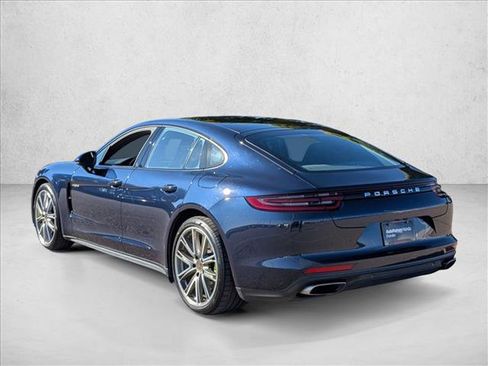 Used 2019 Porsche Panamera 4 image 7