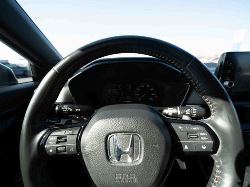 Used 2023 Honda CR-V Sport Touring image 15