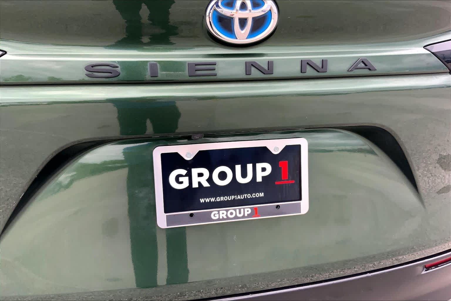Used 2022 Toyota Sienna LE FWD image 9