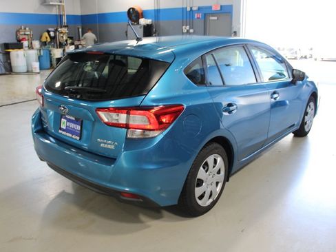 Used 2017 Subaru Impreza 2.0i AWD/4WD image 19