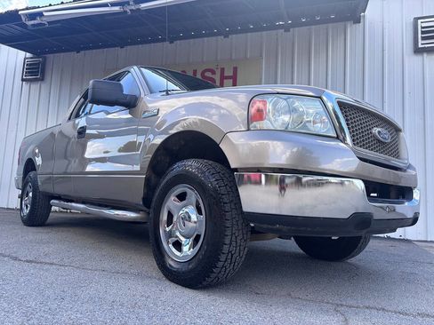 Used 2004 Ford F150 XL RWD image 1