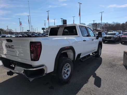 New 2026 GMC Sierra 2500 Pro w/ Convenience Package image 9