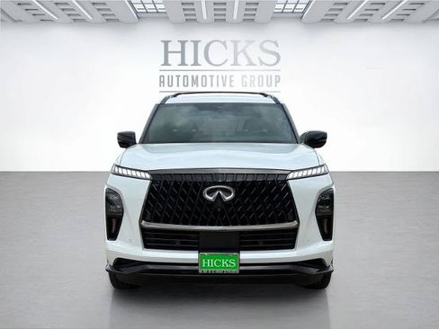 Certified 2026 INFINITI QX80 4WD image 2