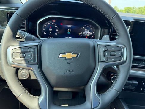 New 2026 Chevrolet Silverado 1500 LT image 12