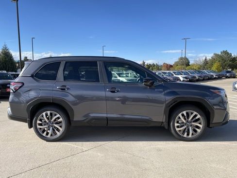 New 2025 Subaru Forester Touring image 6