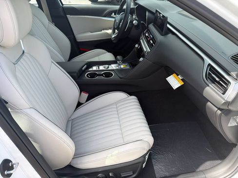 New 2026 Genesis G70 3.3T Sport Prestige AWD/4WD image 13