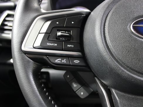 Used 2019 Subaru Forester Premium AWD/4WD image 10
