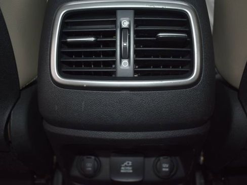 Used 2019 Kia Sorento EX w/ EX Touring Package image 39