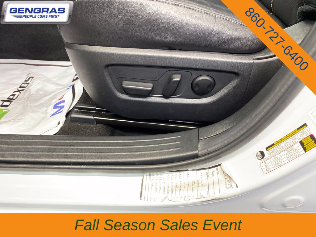 Used 2025 MAZDA CX-50 AWD 2.5 S w/ Premium Plus Pkg image 14