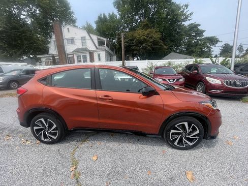 Used 2020 Honda HR-V Sport image 5