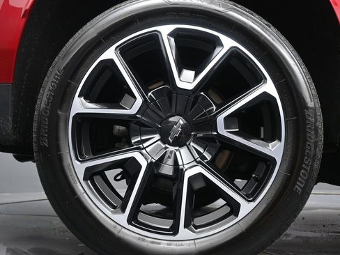 Used 2021 Chevrolet Tahoe RST w/ Luxury Package image 9