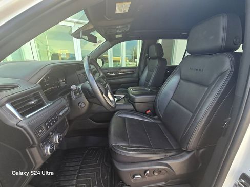 Used 2022 GMC Yukon Denali image 10