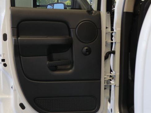 Used 2005 Dodge Ram 3500 Truck SLT w/ Quad Cab Big Horn Value Group AWD/4WD image 36