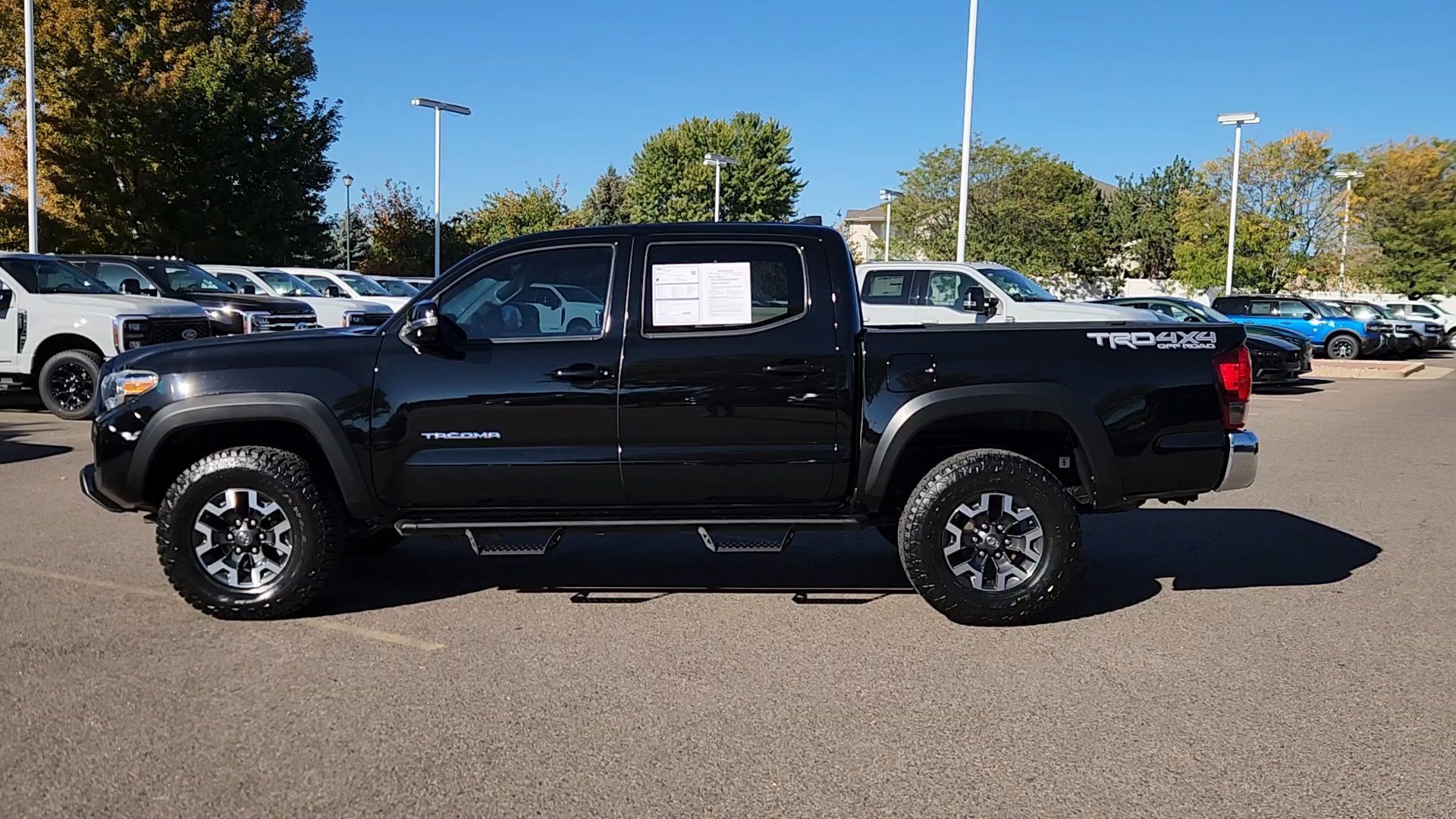 Used 2016 Toyota Tacoma TRD Off-Road w/ Towing Package AWD/4WD image 23