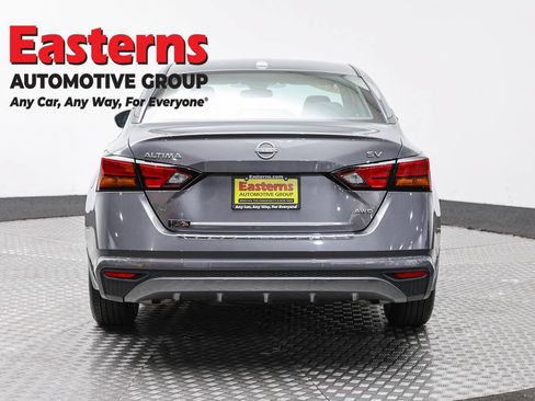 Used 2023 Nissan Altima 2.5 SV AWD/4WD image 6