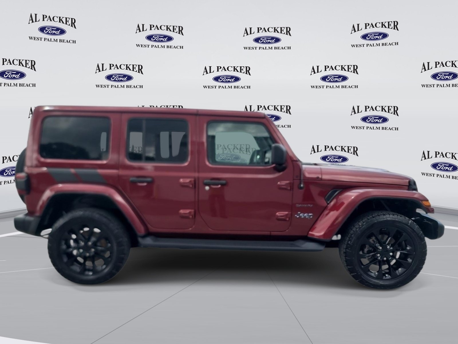 Used 2021 Jeep Wrangler Unlimited Sahara w/ Cold Weather Group AWD/4WD image 8
